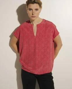 Silk Cap Sleeved Top