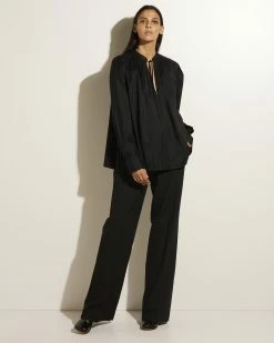 Straight Pants With Stretch