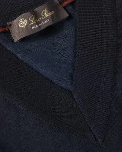 Avon V-Neck -pauw Sales Shop pauw 651846005320380 M1 1