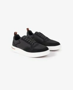 Newport Walk Wind Sneakers